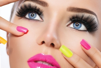 Nadogradnja 5D svilenih trepavica – Ruski volumen za 1800 din